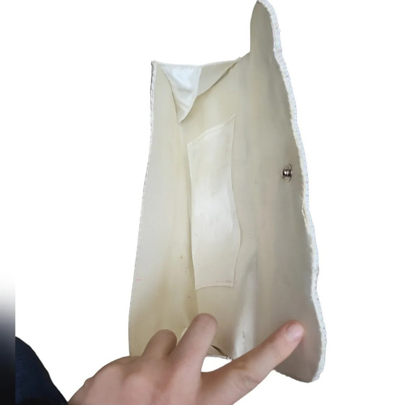 Vintage Beaded Scalloped Sequin Flower Wallet - Picture 5 of 6